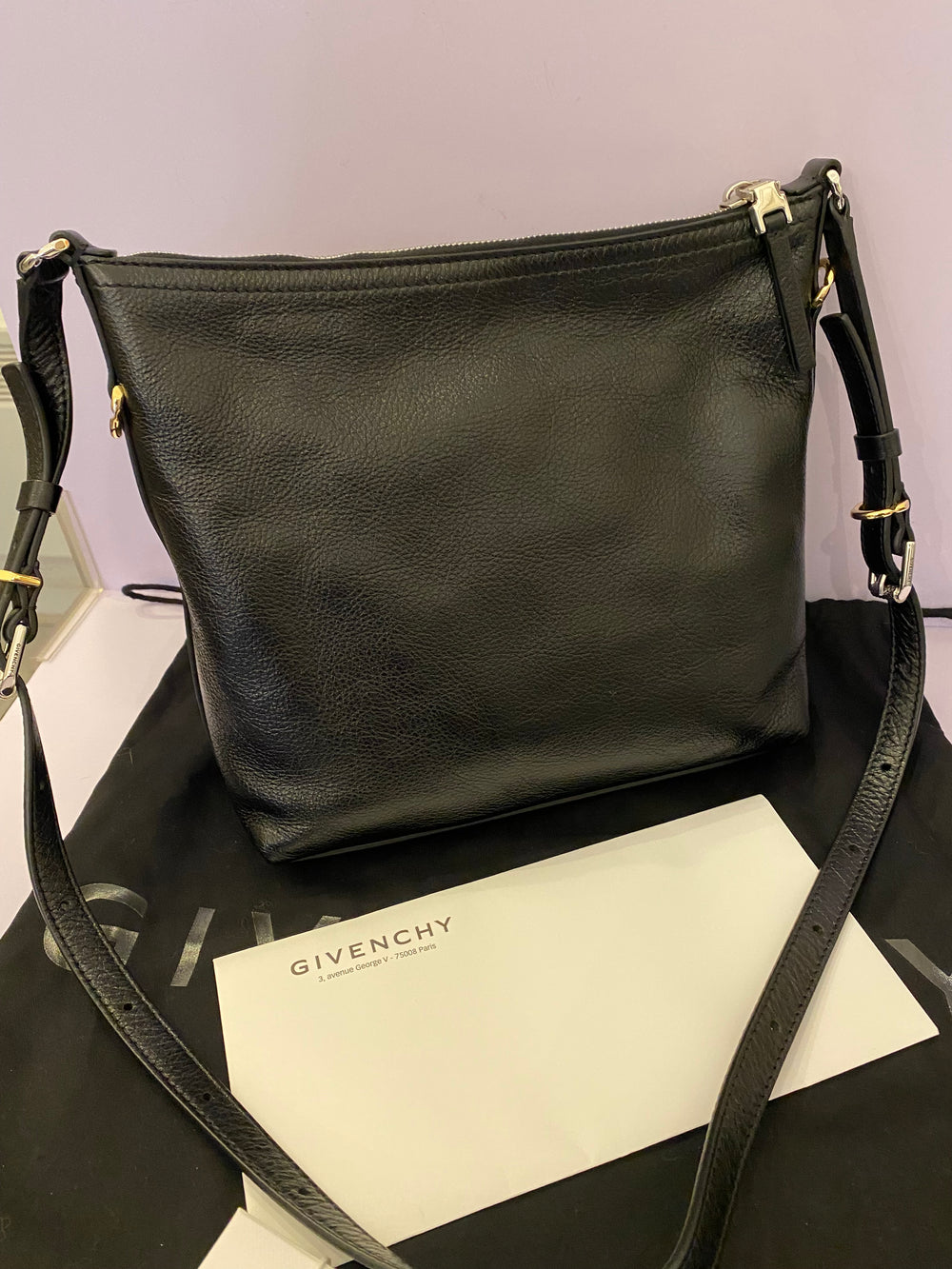 Pre Loved Givenchy Voyou Small Messenger in Black