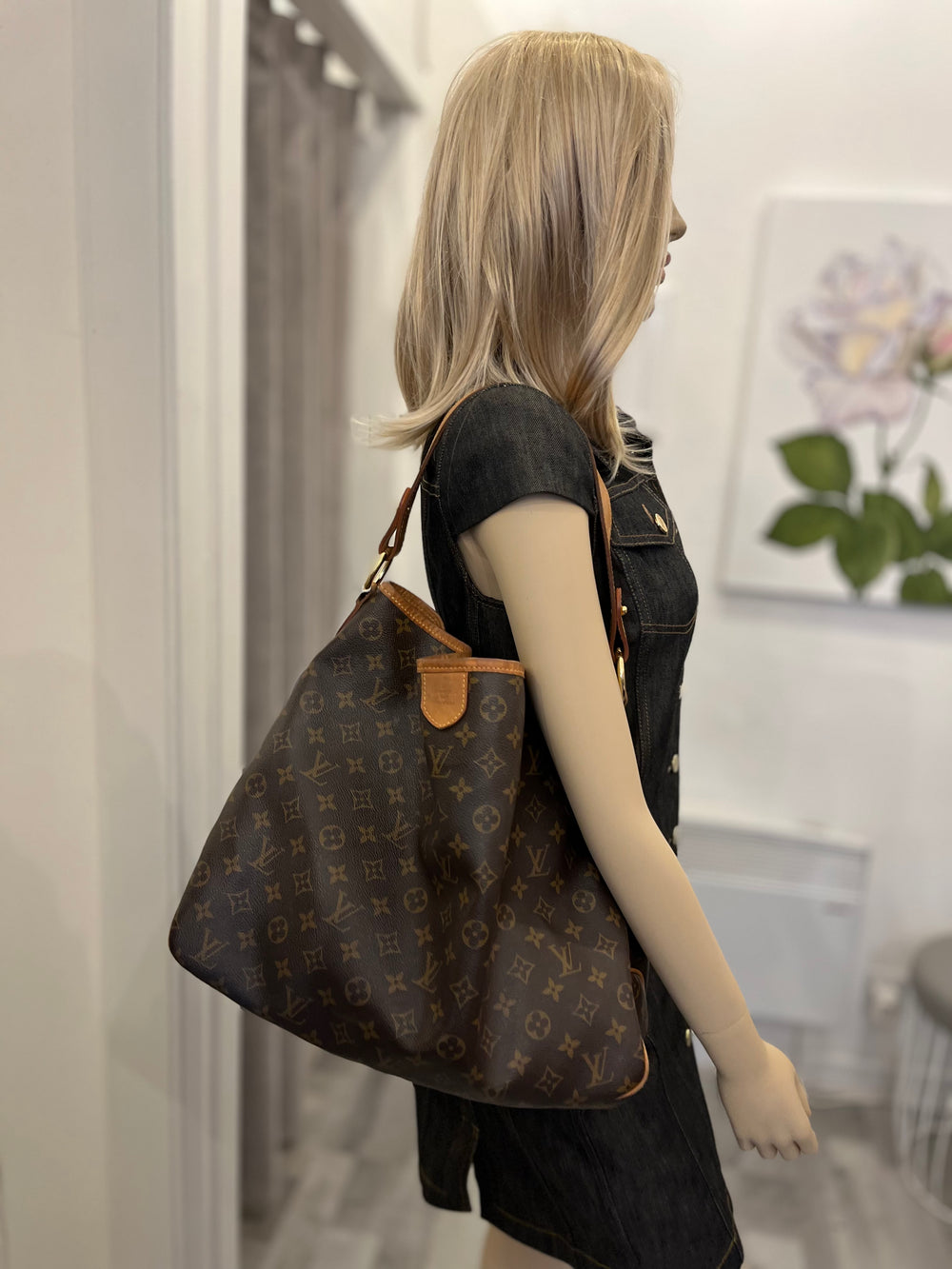 Pre Loved Louis Vuitton Vintage Monogram Tote **reserved Sh**