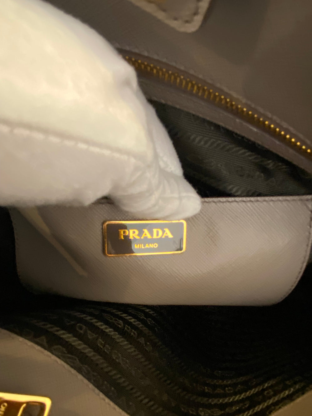 Pre Loved Prada Saffiano Lux Large Promenade Bag in Argilla Grey (excellent)