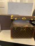 Pre Loved Louis Vuitton Boite Pharmacie Trunk in Monogram (vintage new)