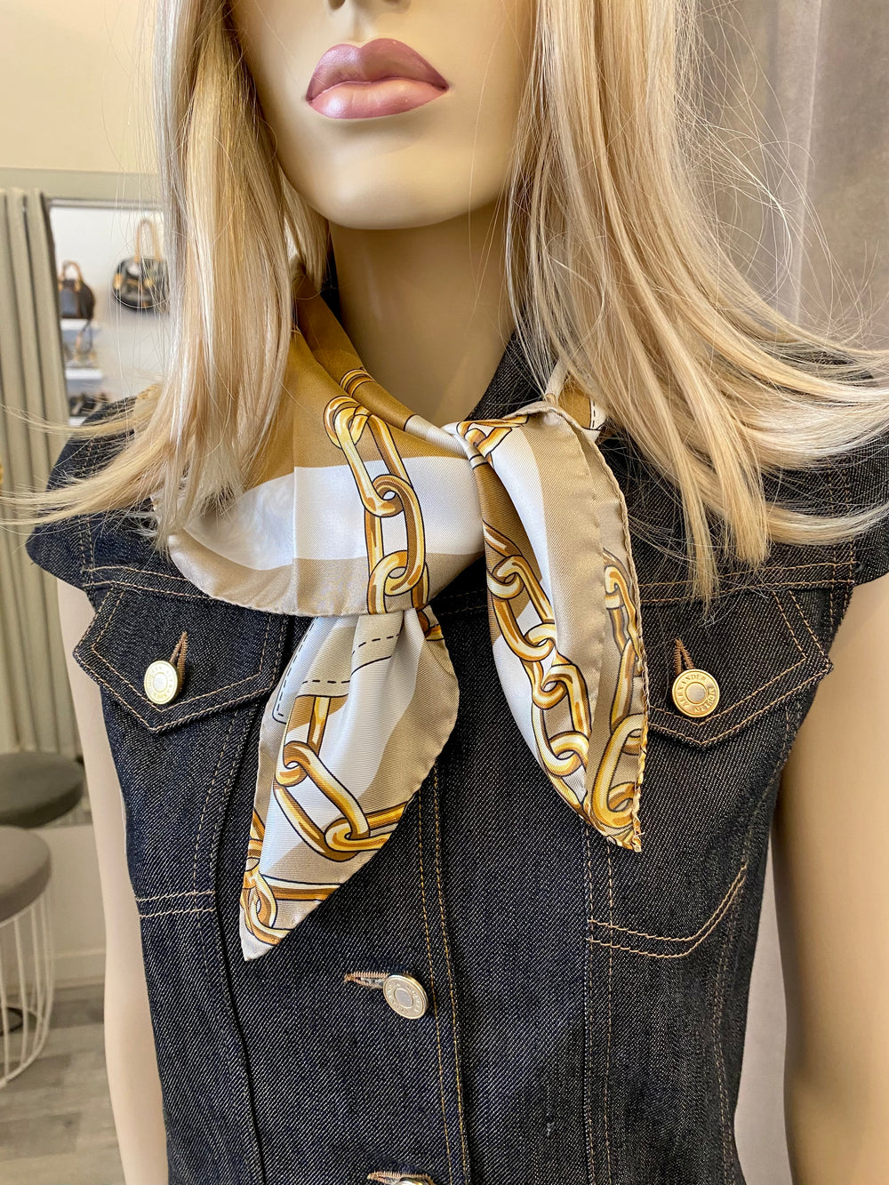 Pre Loved Mulberry Bayswater Silk Twill Scarf