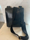 Pre Loved Mulberry Vintage Antony Messenger Bag in Black