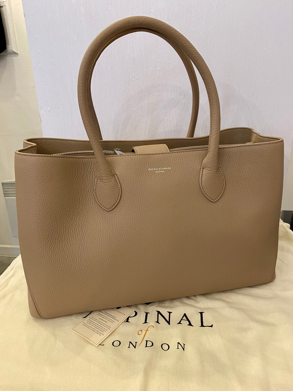 Pre Loved Aspinal of London Beige Leather Tote Bag (new)