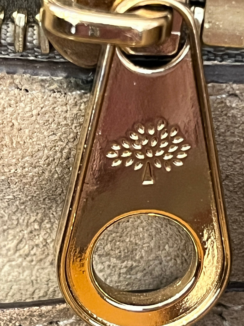 Pre Loved Mulberry Bayswater in Ochre Crackled Patent Leather