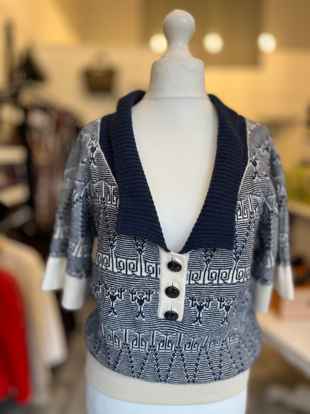 Pre Loved Chanel Cashmere Sweater size FR38 UK 10 oversized