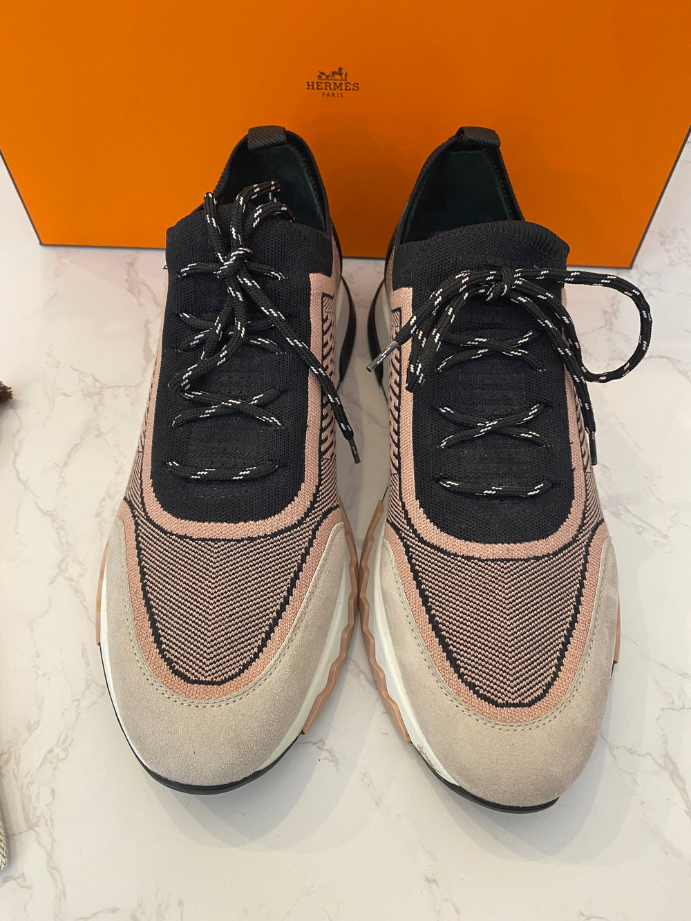 Pre Loved Hermes Addict Trainers Pink uk6 (excellent)