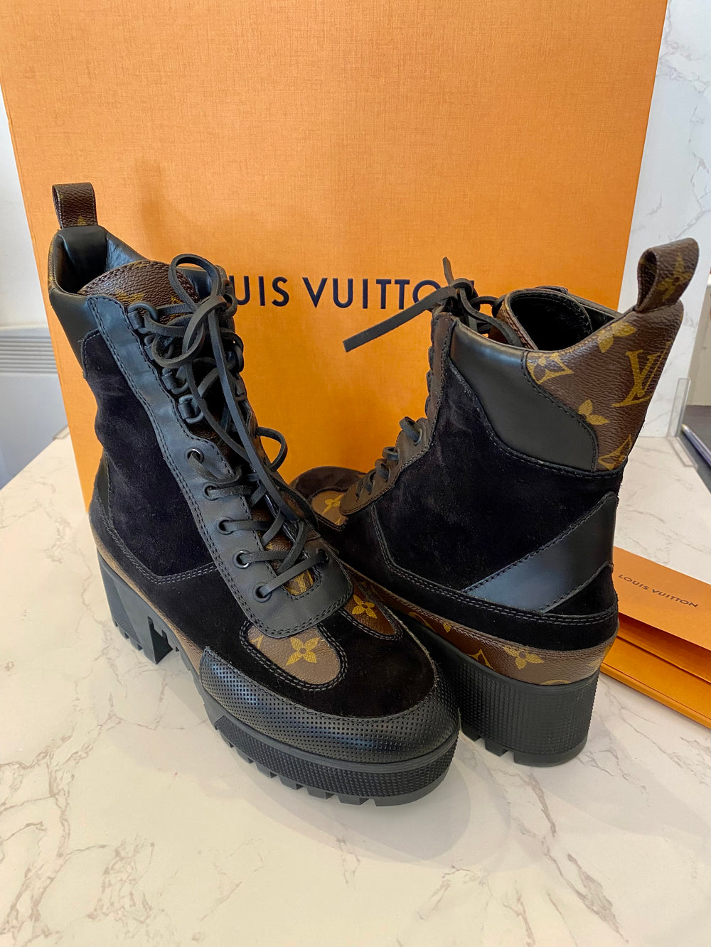 Pre Loved Louis Vuitton Laureate Monogram Desert Boot uk 6 (excellent)