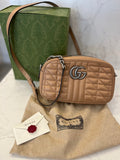 Pre Loved Gucci GG Marmont Matelasse Chain Shoulder/Crossbody Camera Bag in Biscuit