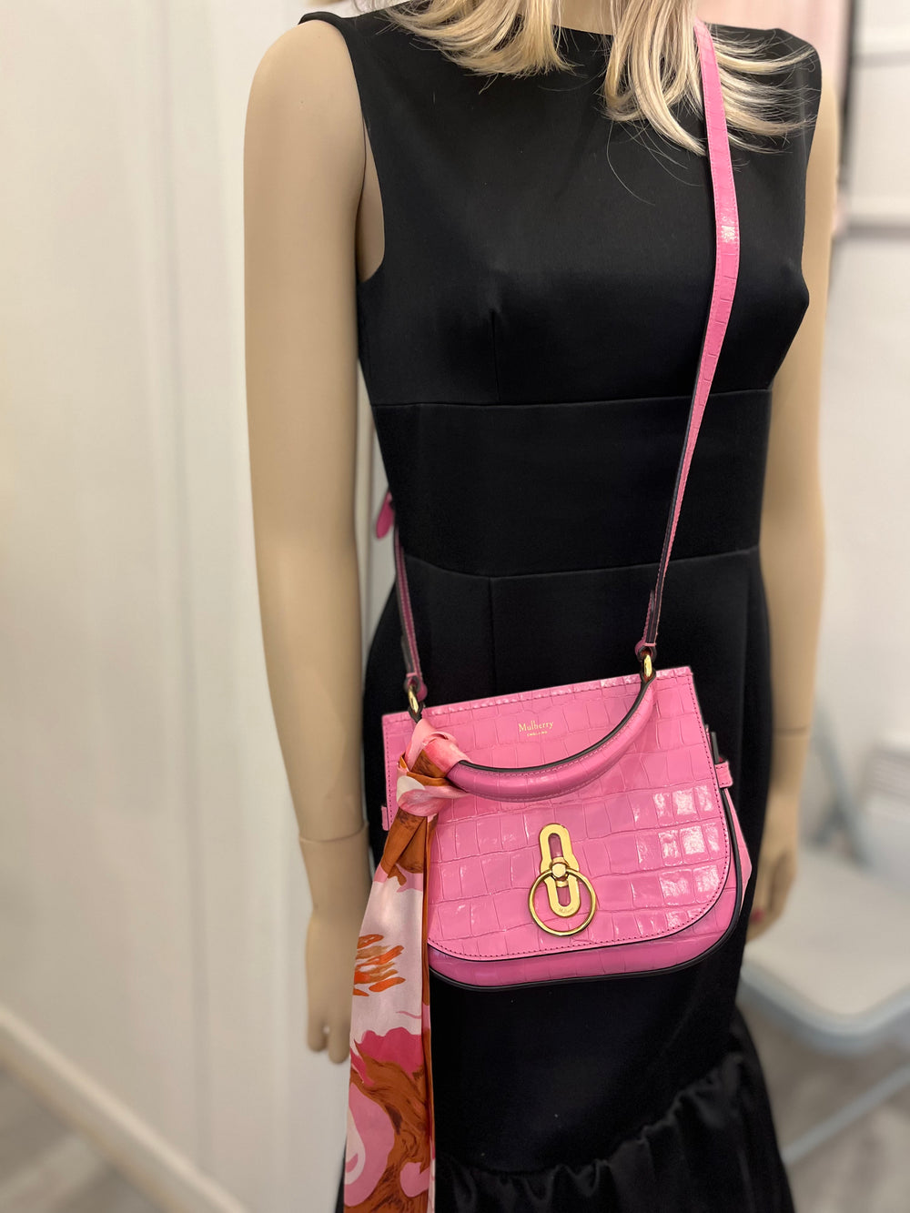 Pre Loved Mulberry Amberley in Pink Embossed Leather & Floral Twilly
