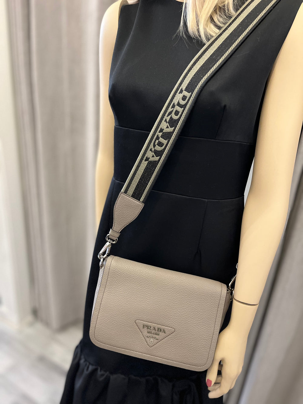 Pre Loved Prada Crossbody in Clay with 2 Straps (excellent)