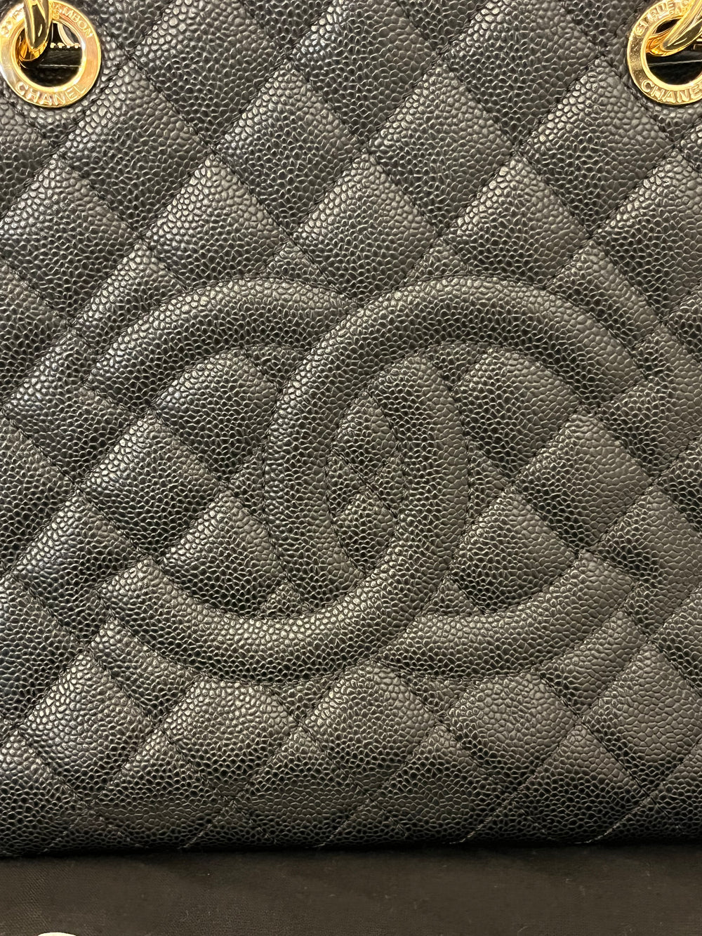 Pre Loved Chanel GST Grand Shopper Tote in Black Cavier Leather - Excellent