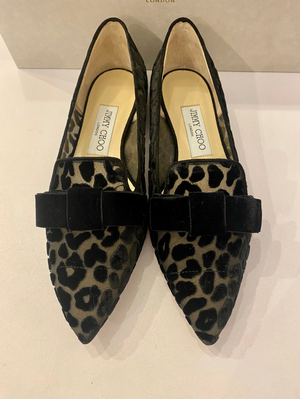 Pre Loved Jimmy Choo Black Devore Velvet Flats uk3 (new)