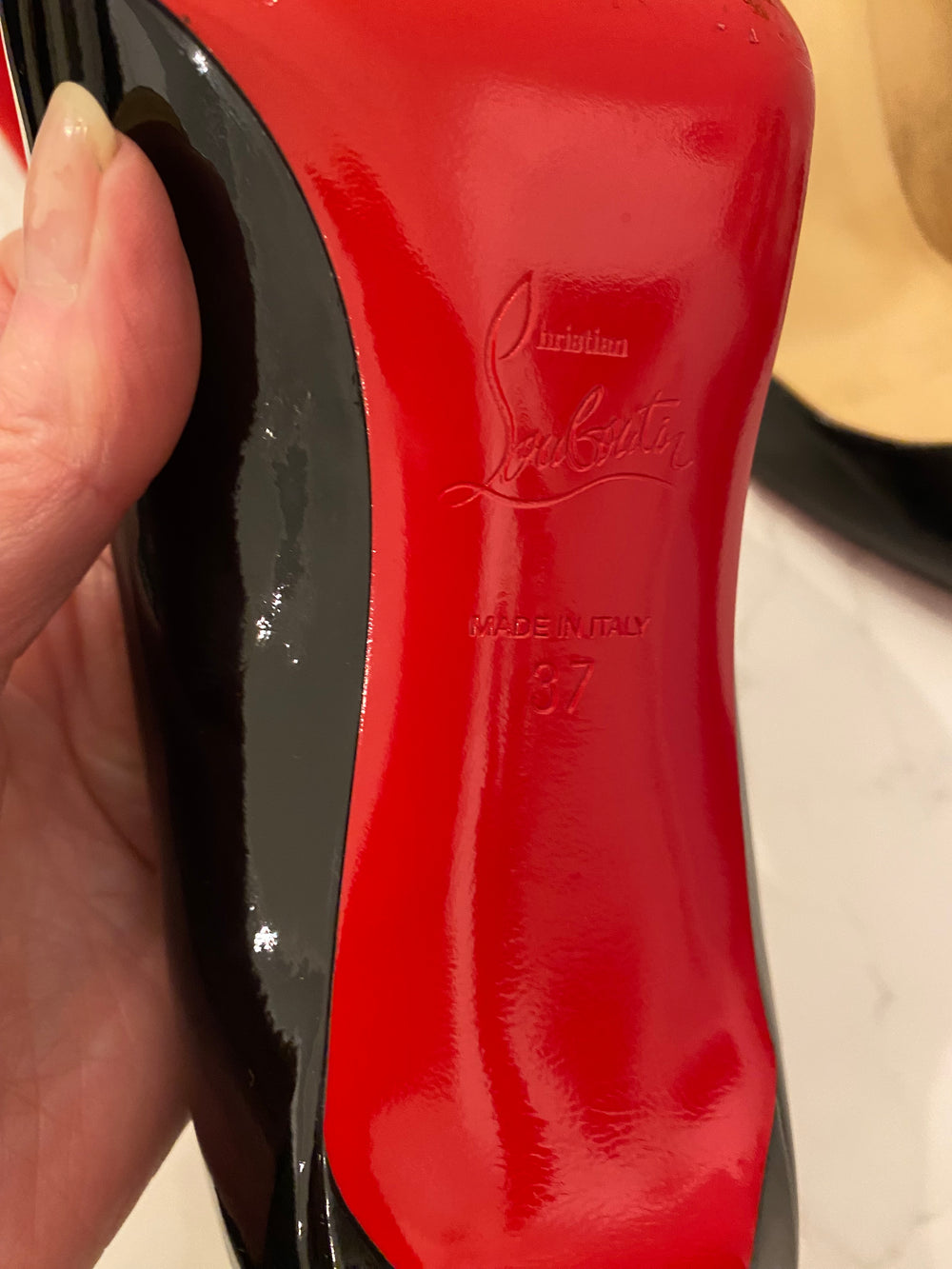 Pre Loved Christian Louboutin Black Patent Heels uk4 **reserved IL**