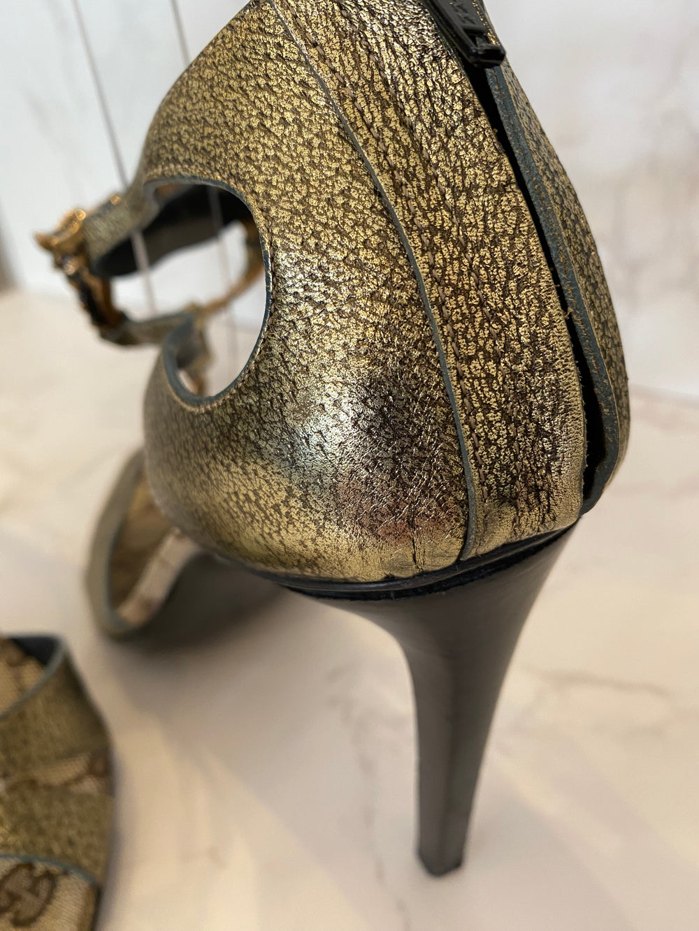 Pre Loved Gucci 2004 Tom Ford Dragon GG Heels UK6