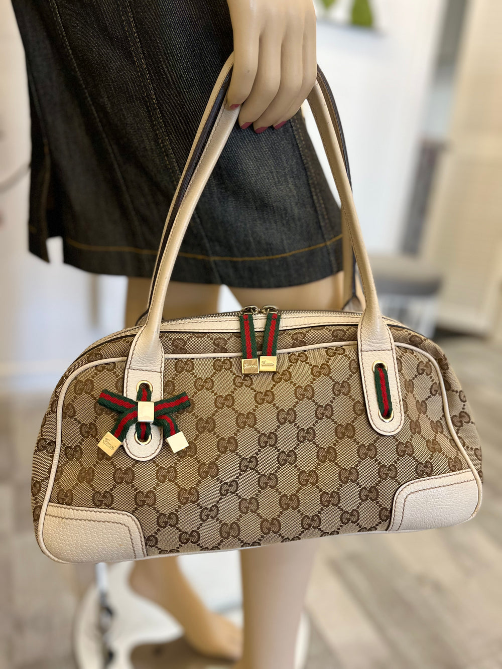 Pre Loved Gucci Vintage Princy Bag in GG Monogram Canvas with Leather Handles