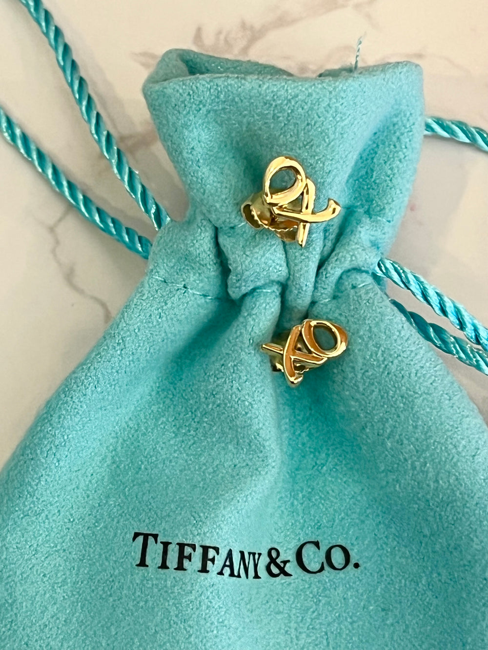 Preloved Tiffany & Co Paloma Picasso 18ct Gold Love & Kiss Earrings (excellent)