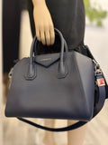 Pre Loved Givenchy Small Navy Antigona  (excellent)