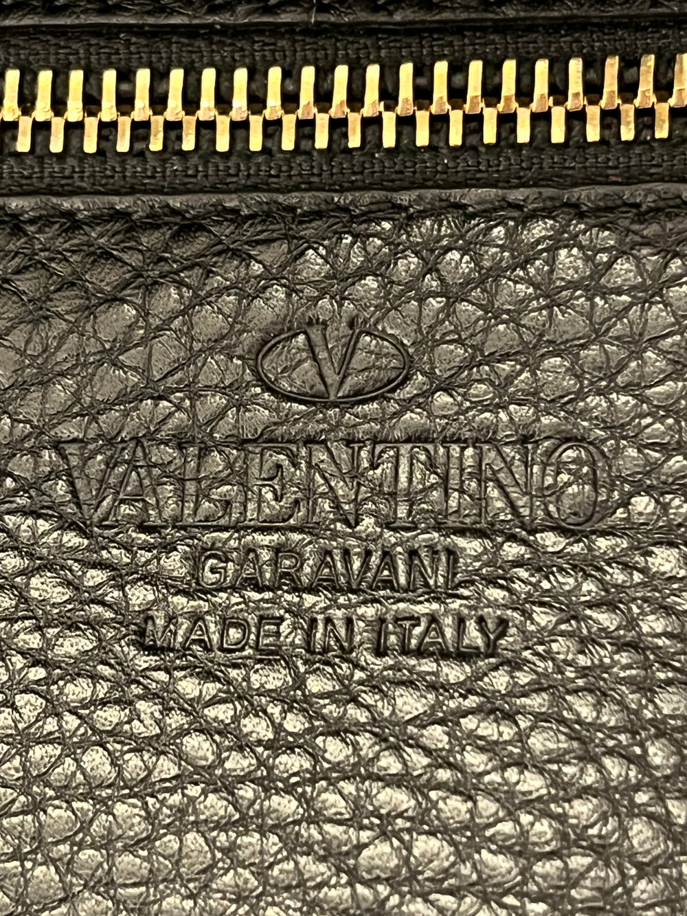 Pre Loved Valentino Garavani Rockstud Leather Tote Bag (excellent)