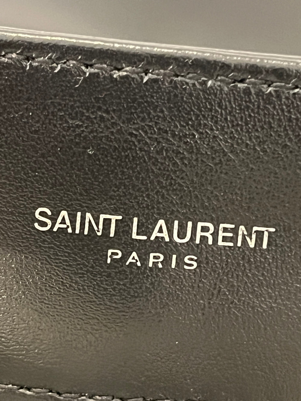 Pre Loved Yves Saint Laurent Medium Lou Lou Bag in Black - Excellent