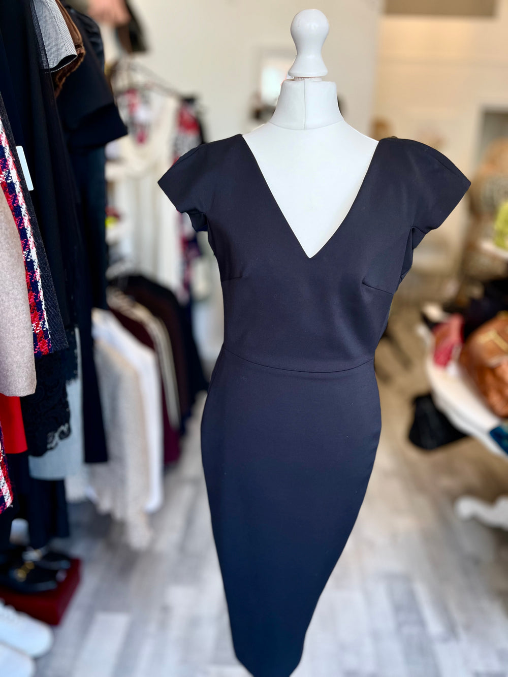 Pre Loved Victoria Beckham Black Bodycon Dress size uk 8