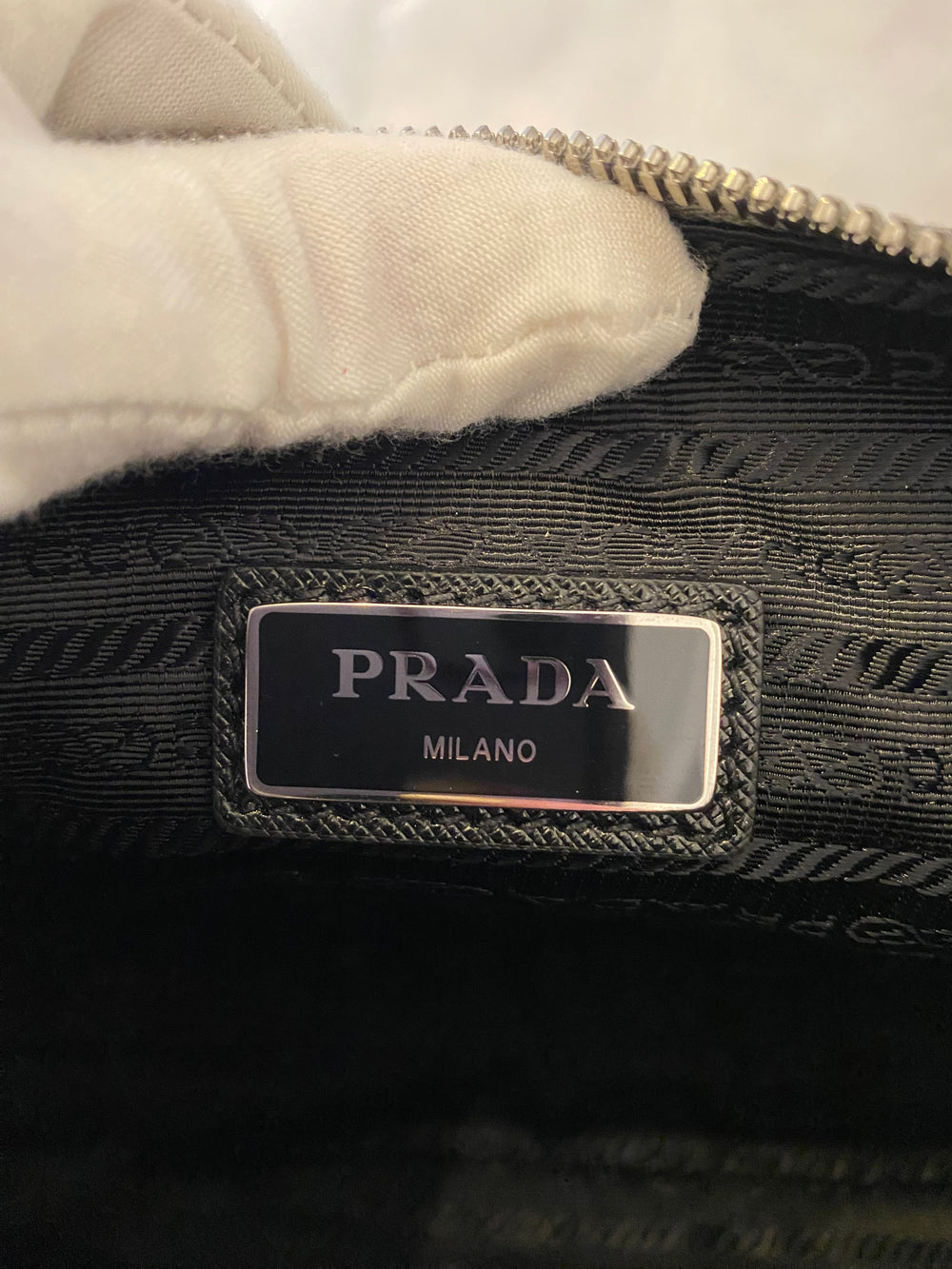 Pre Loved Prada Grey (marmo) Saffiano Leather Messenger /Shoulder Bag (new)