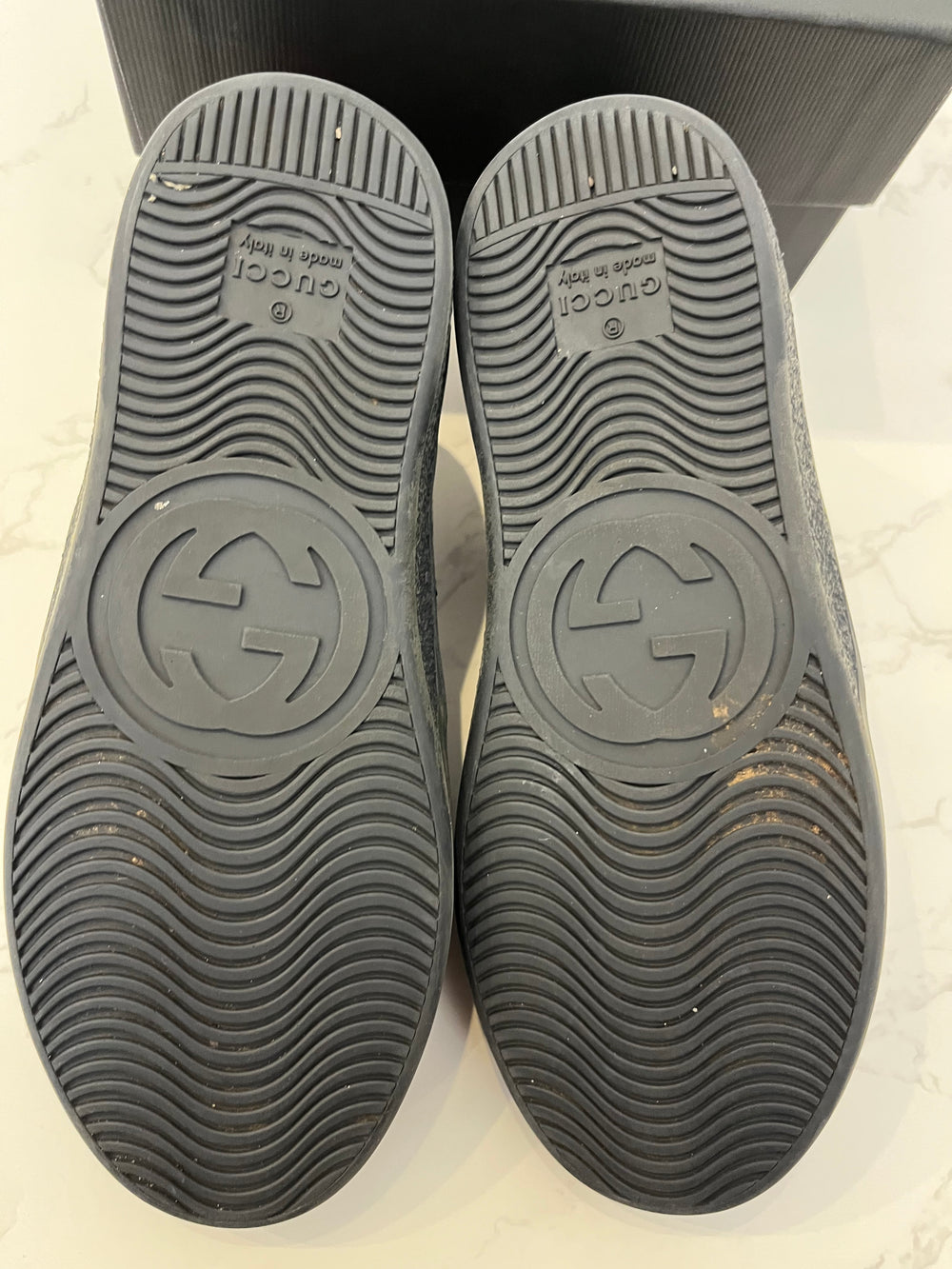 Preloved Children’s Ace GG Monogram Sneakers size 31