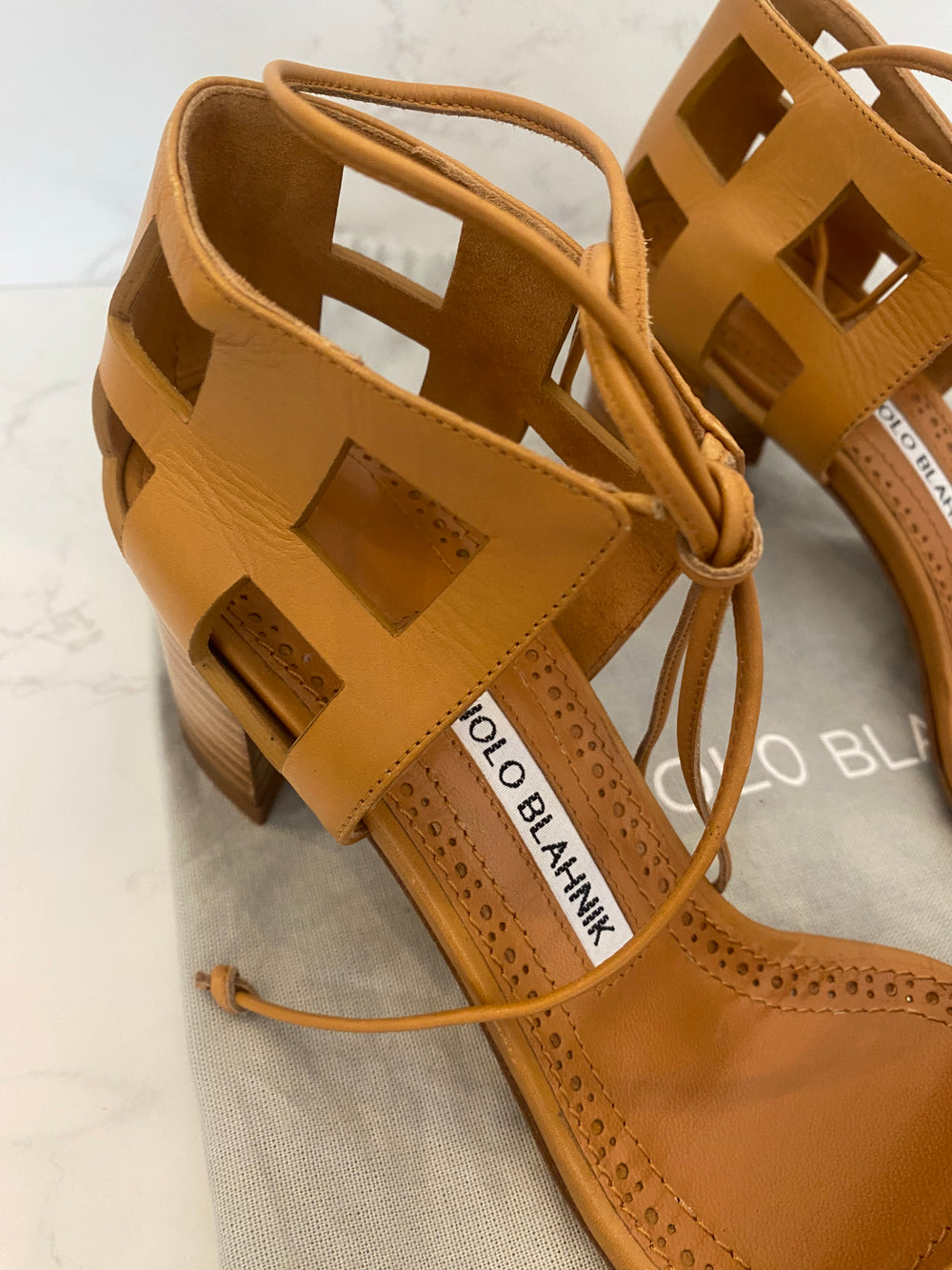 Pre Loved Manolo Blahnik Tan Cage Design Lace Tie Sandals UK4 - NEW