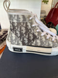 Pre Loved Dior B23 High-top sneakers, Dior Oblique pattern size 5.5 UK 38.5