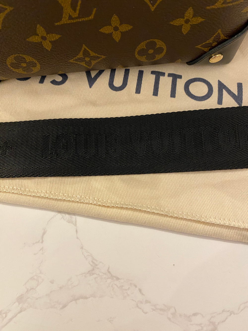 Pre Loved Louis Vuitton Petite Malle Souple Handbag in Monogram (Excellent)