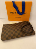 Pre Loved Louis Vuitton Damier Ebene Pouch (excellent)