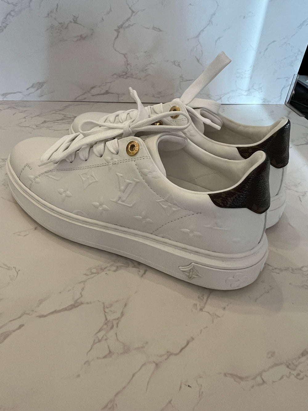 Pre Loved Louis Vuitton Time Out Sneakers UK6.5