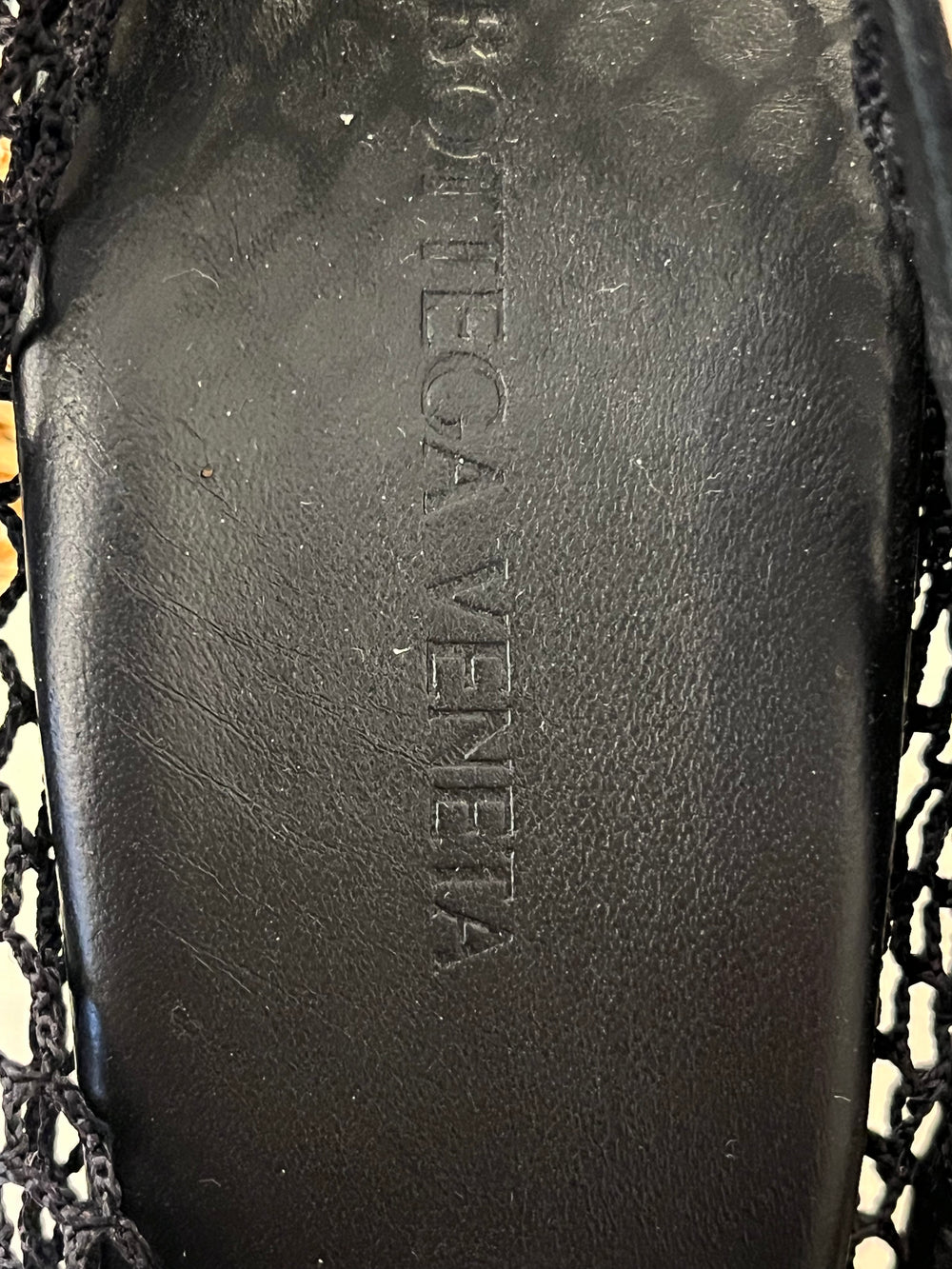 Pre Loved Bottega Veneta Black Mesh Heels size UK 7 New