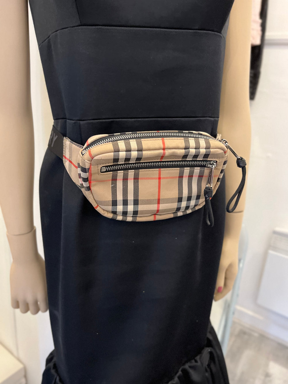 Pre Loved Burberry Nova Check Bum/Crossbody Bag