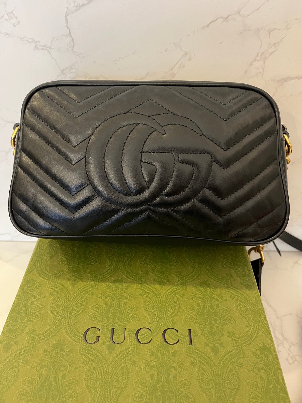 Pre Loved Gucci GG Marmont Matelasse Shoulder/Crossbody Camera Bag in Black ** reserved A**
