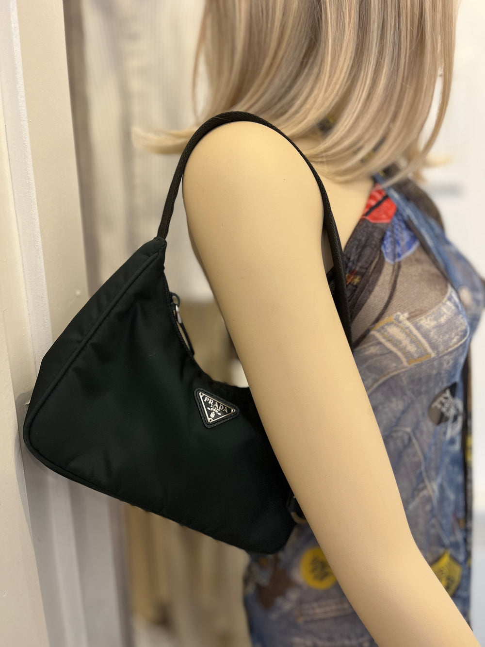 Pre Loved Prada Re-Edition 2000 Nylon Mini Bag in Dark Green