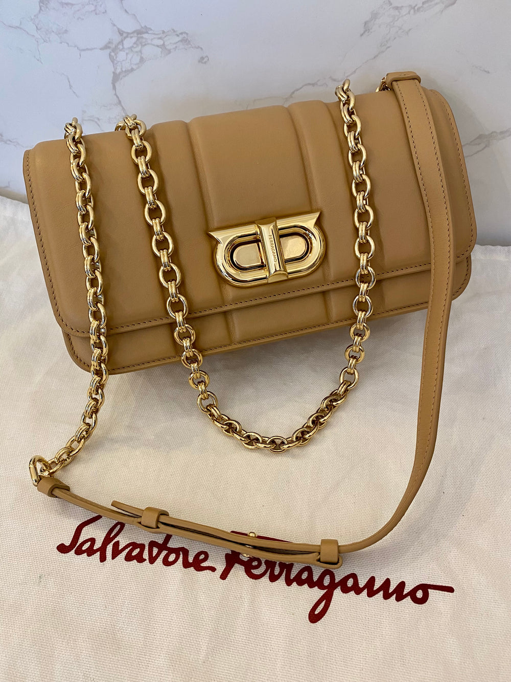 Pre Loved Ferragamo Gancini Tan Leather Shoulder Bag (excellent)