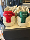 Pre Loved Gucci Ace Lips embroidered sneakers in white UK4