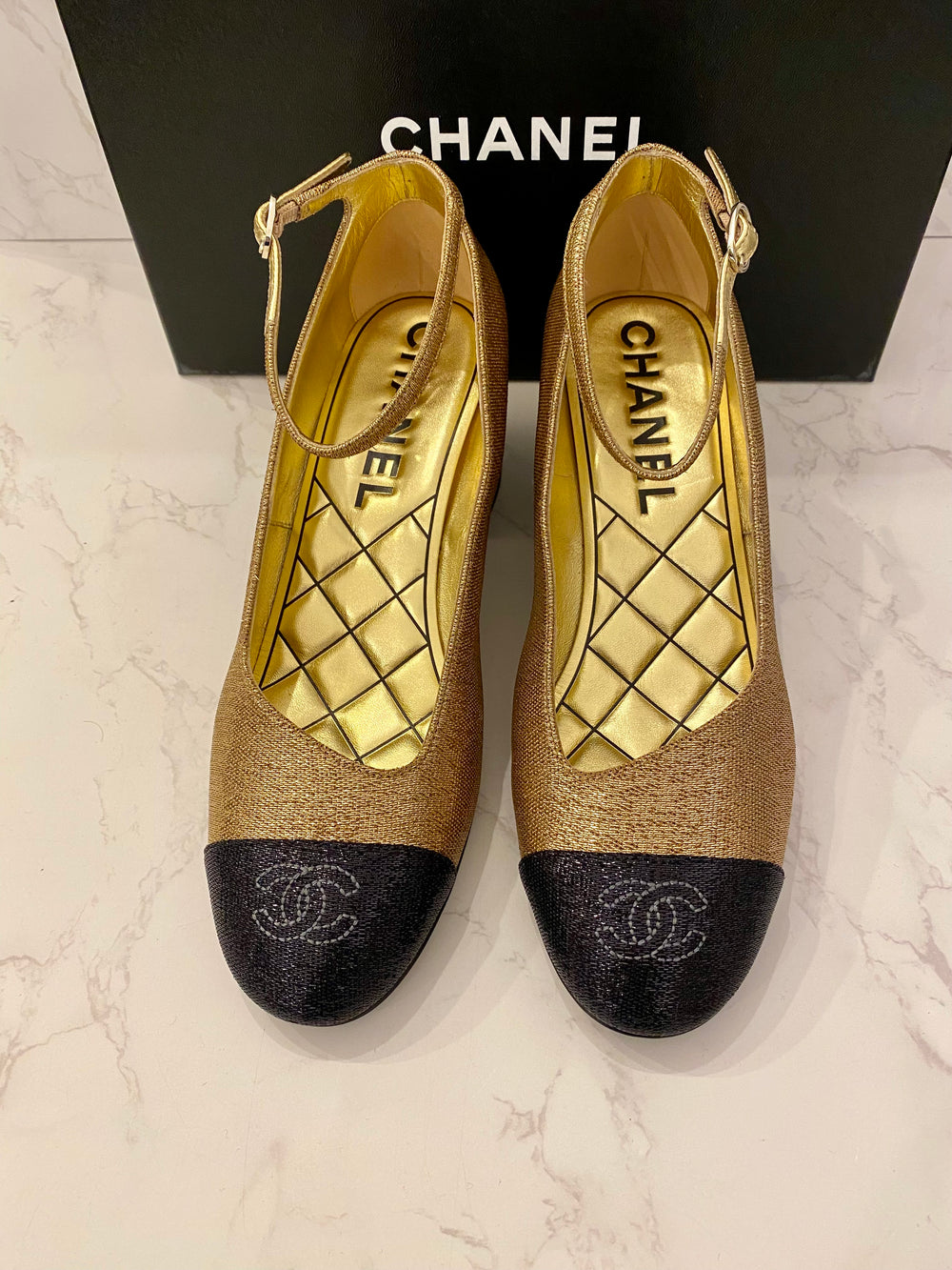 Pre Loved Chanel Black & Gold Mary Jane Heels UK 6 (new)