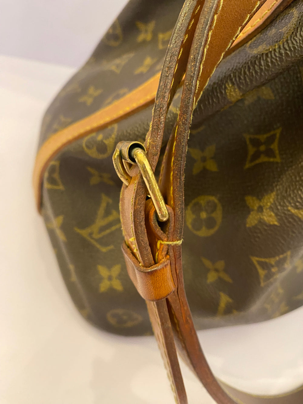 Pre Loved Louis Vuitton Vintage  Noe Monogram Bucket Bag