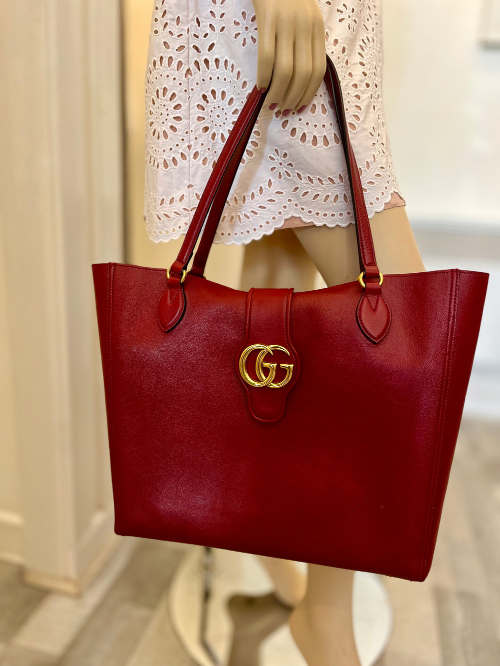 Pre Loved Gucci Marmont Tote Bag (excellent)