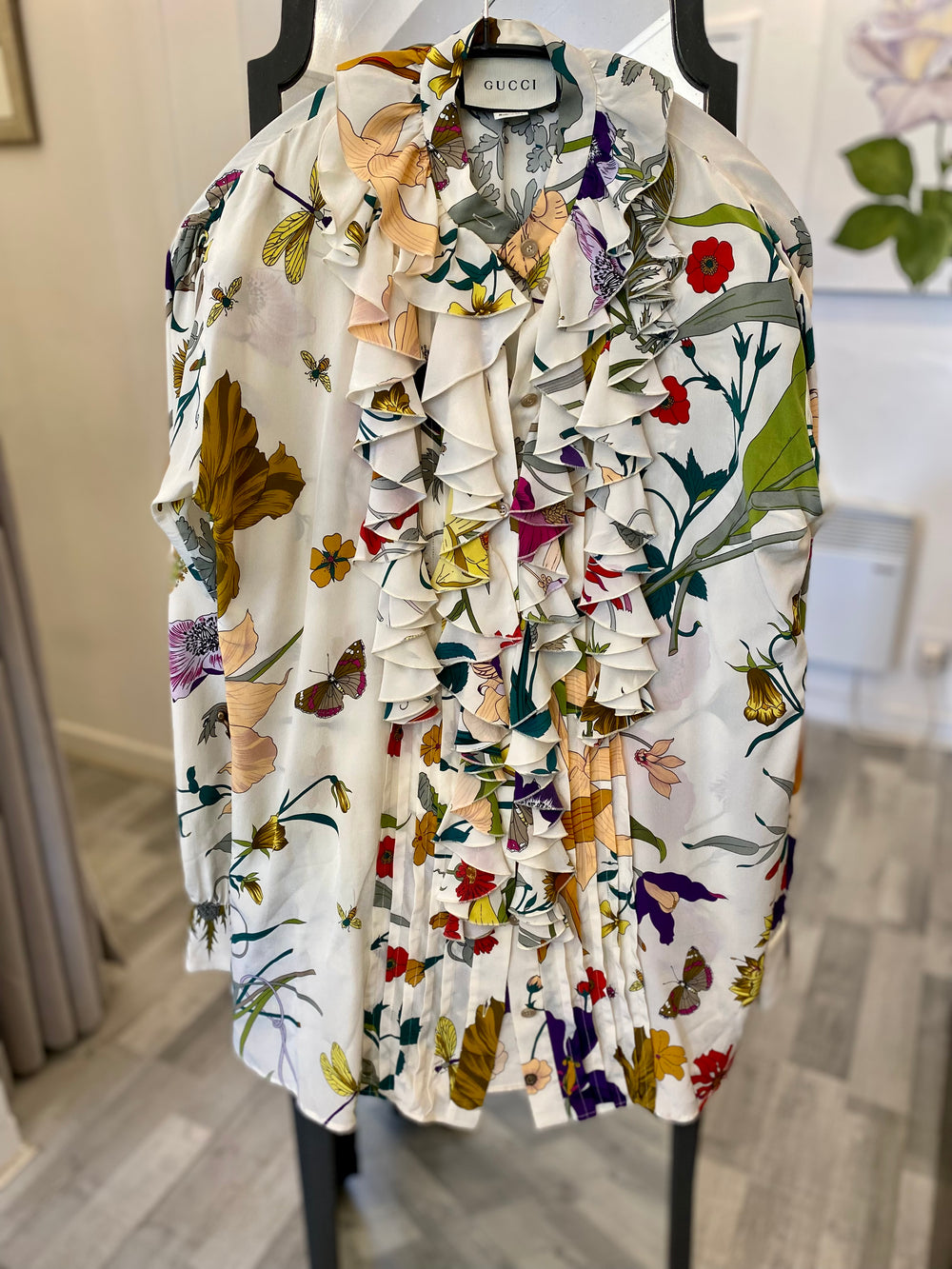 Pre Loved Gucci Floral Silk Frilled Floral Blouse uk12