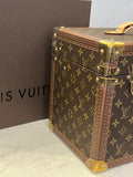 Pre Loved Louis Vuitton Boite Pharmacie Trunk in Monogram (vintage new)