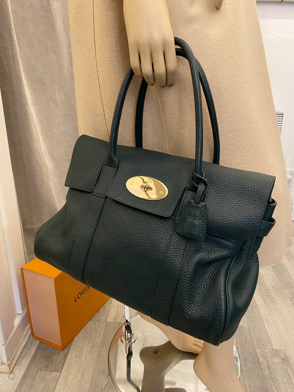 Pre Loved Mulberry Bayswater in Mulberry Green (excellent)