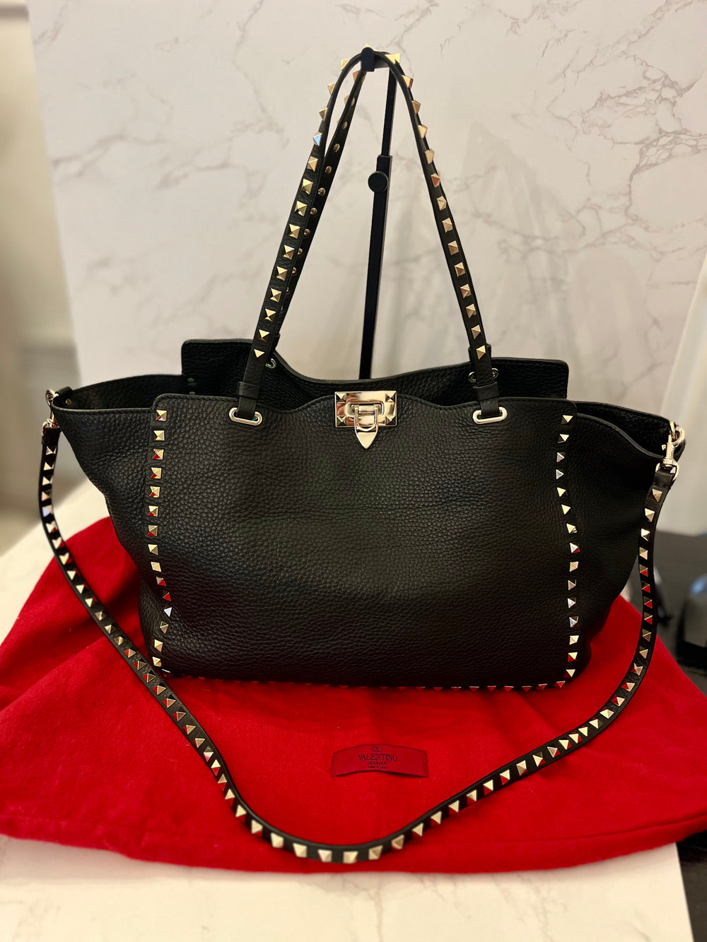 Pre Loved Valentino Garavani Rockstud Leather Tote Bag (excellent)