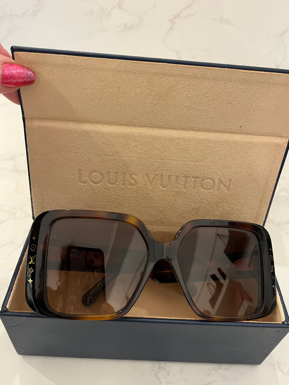 Pre Loved Louis Vuitton Square Tortoishell sunglasses (as new) Reserved