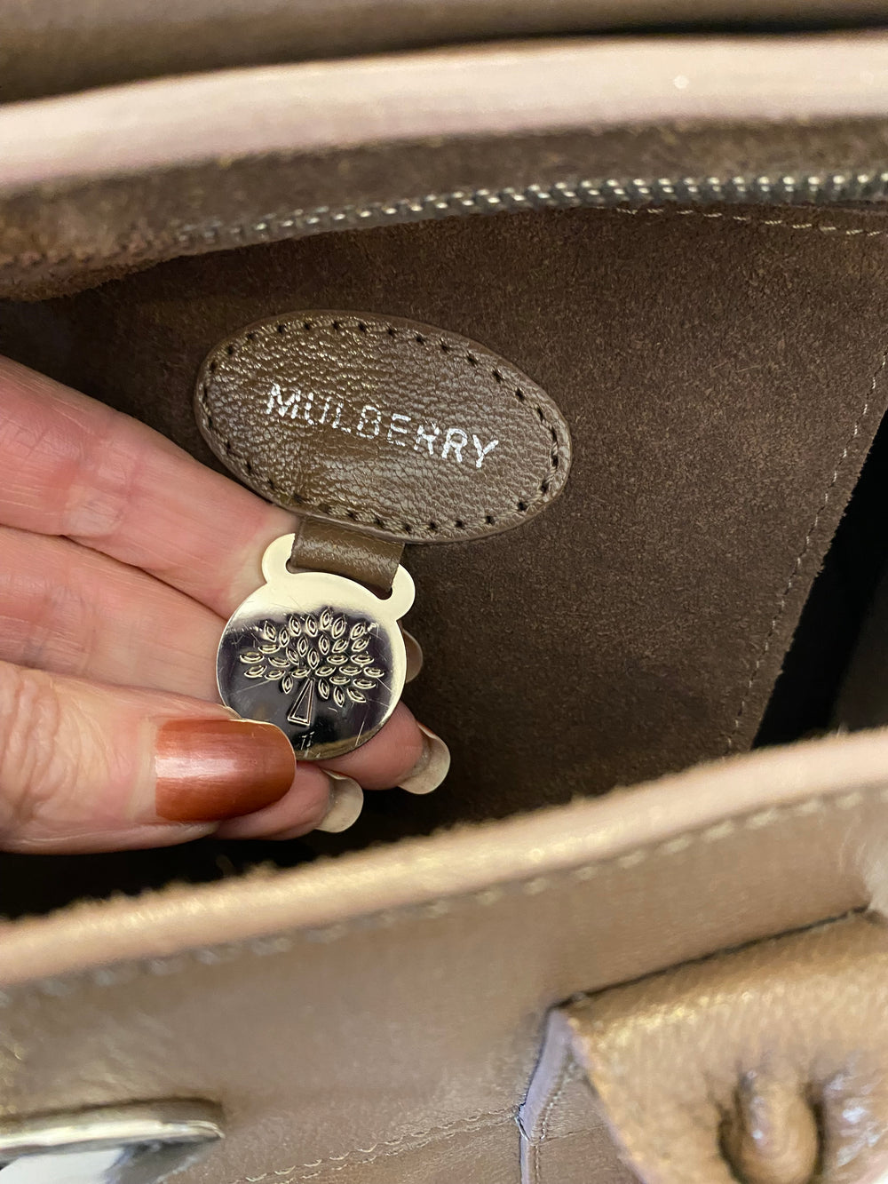Pre Loved Mulberry Bayswater in Mid Brown