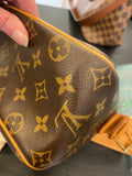Louis Vuitton Vintage Viva Cite GM Shoulder Bag in Monogram Canvas