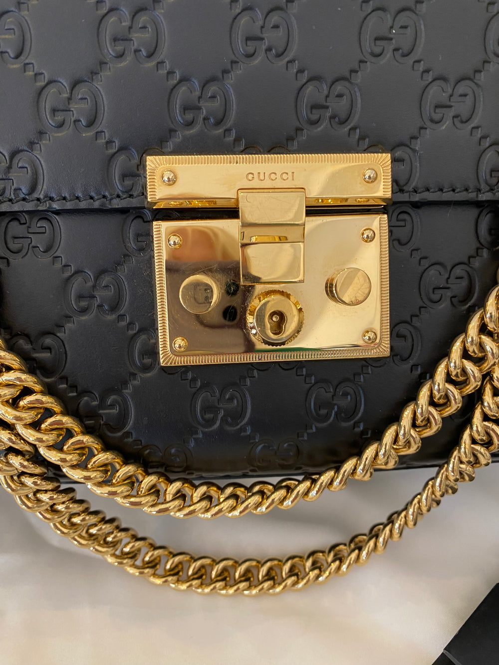 Pre Loved Gucci Guccissima Padlock Shoulder Bag in Black Leather