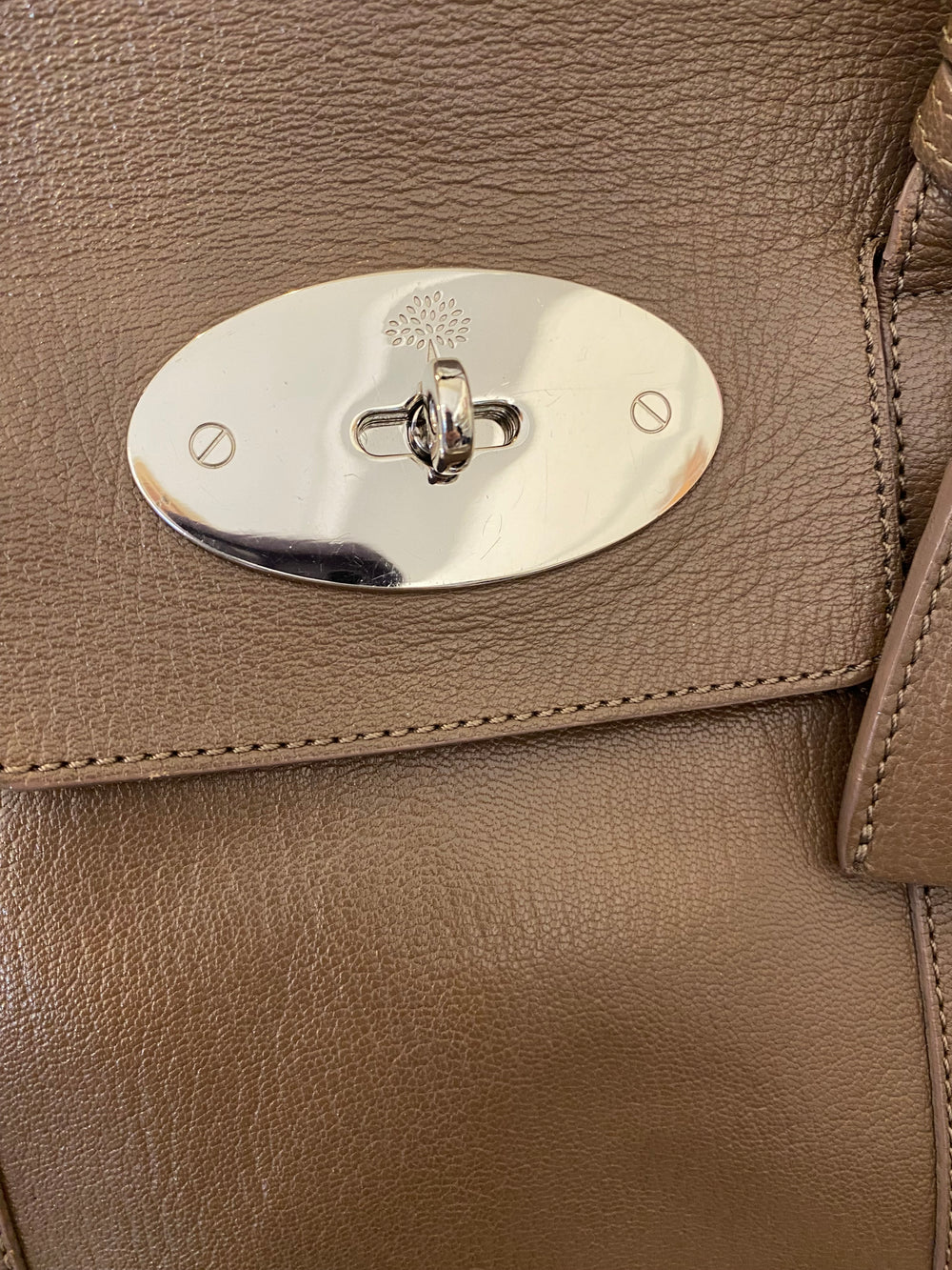 Pre Loved Mulberry Bayswater in Mid Brown