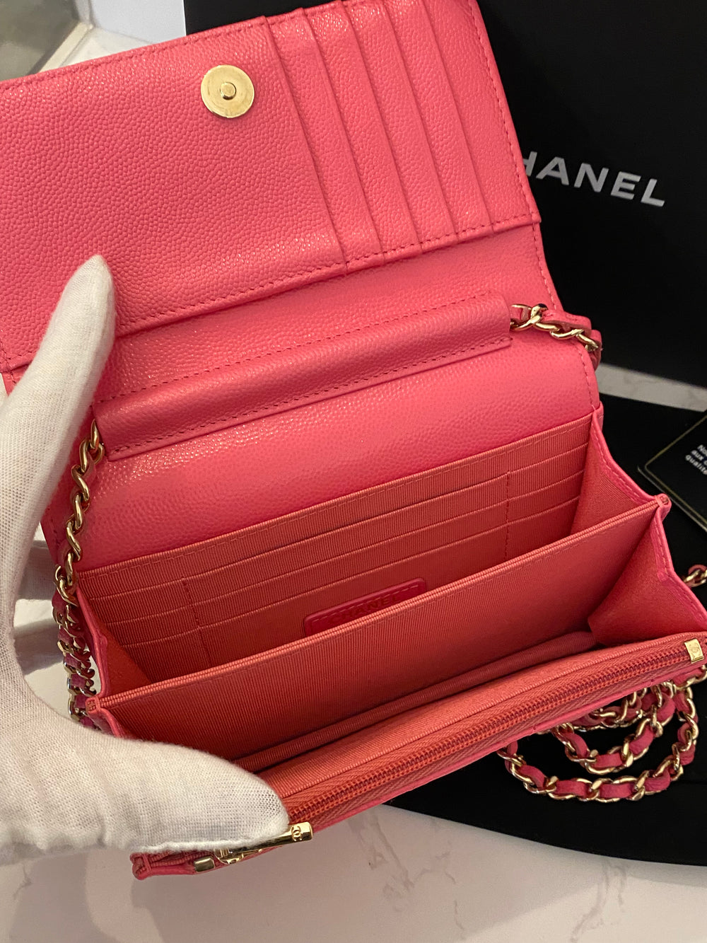 Pre Loved Chanel Mini Wallet on Chain in Pink 2020 (excellent)